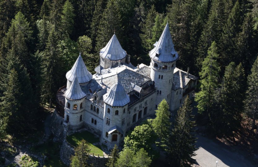 Castel Savoia, Italy